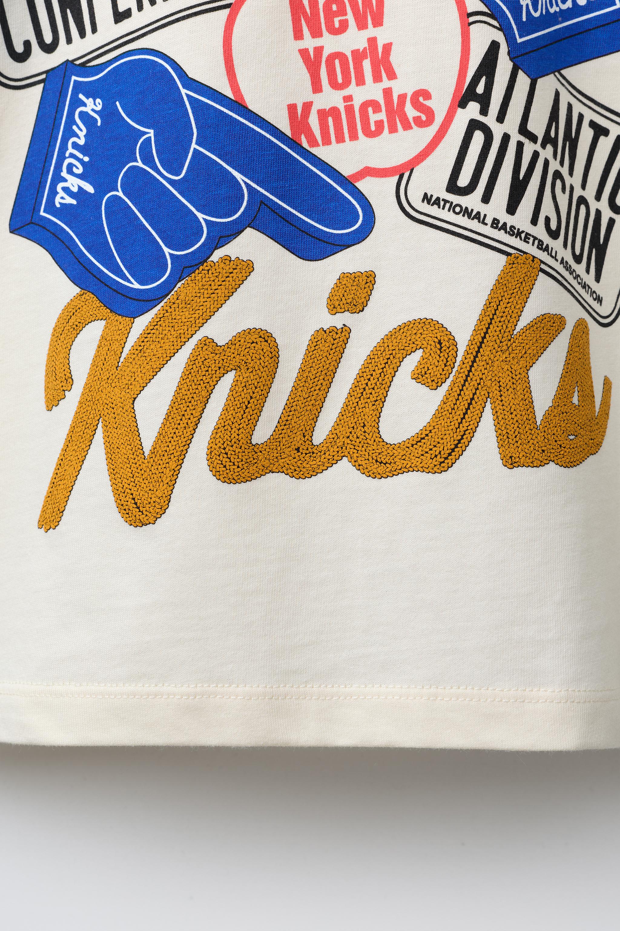 T-SHIRT EN RELIEF KNICKS NBA